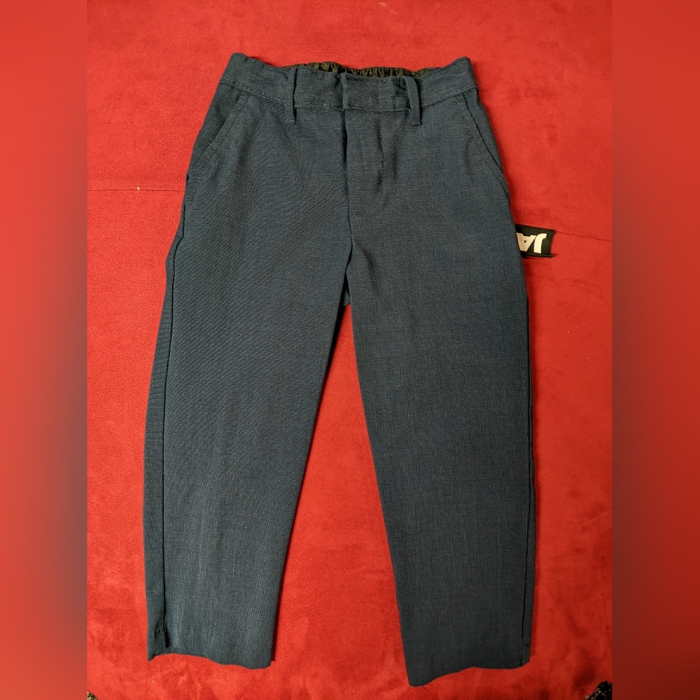 Boys Size 4 Van Heusen Navy Dress Pants